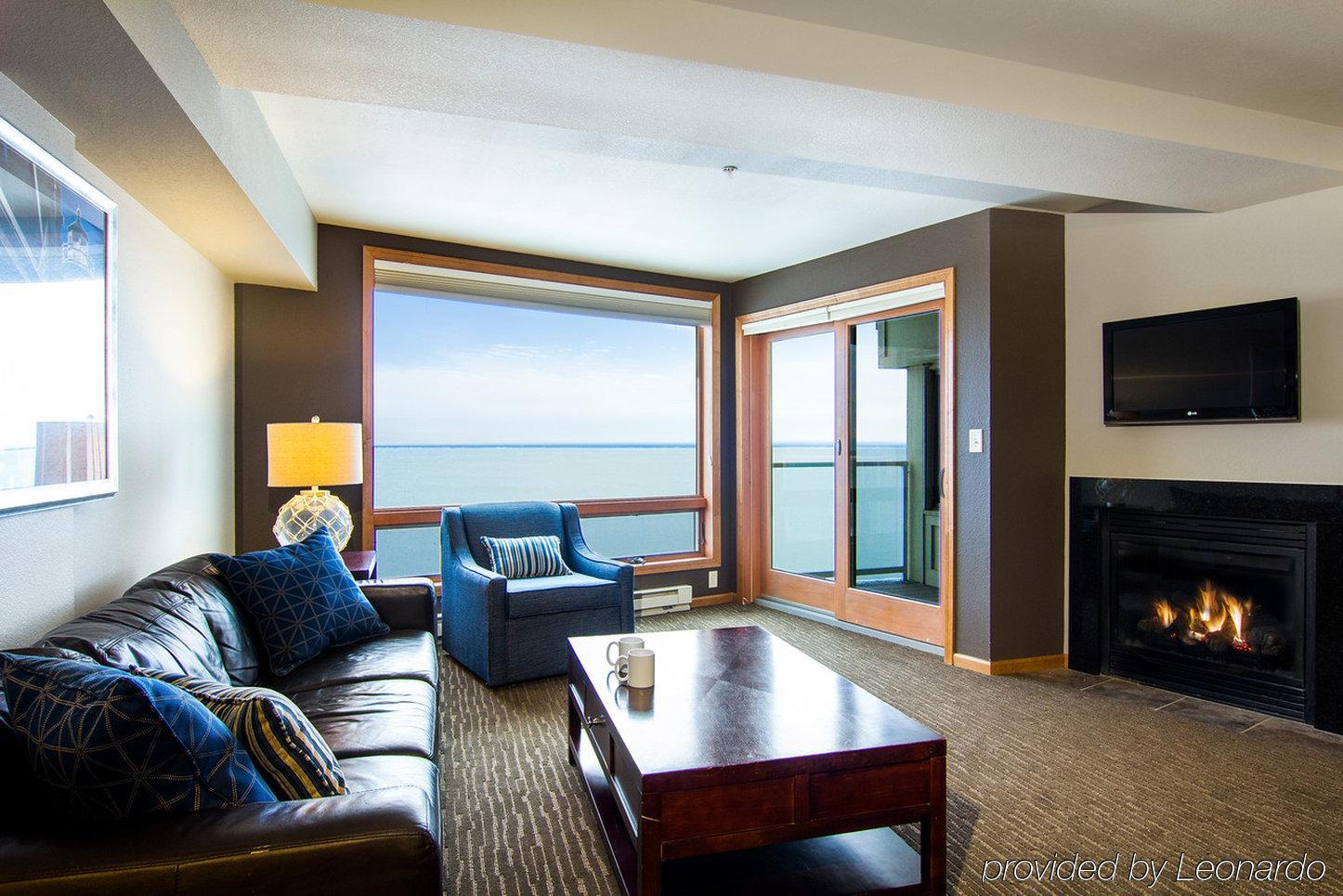 Beacon Pointe On Lake Superior Duluth Exterior photo
